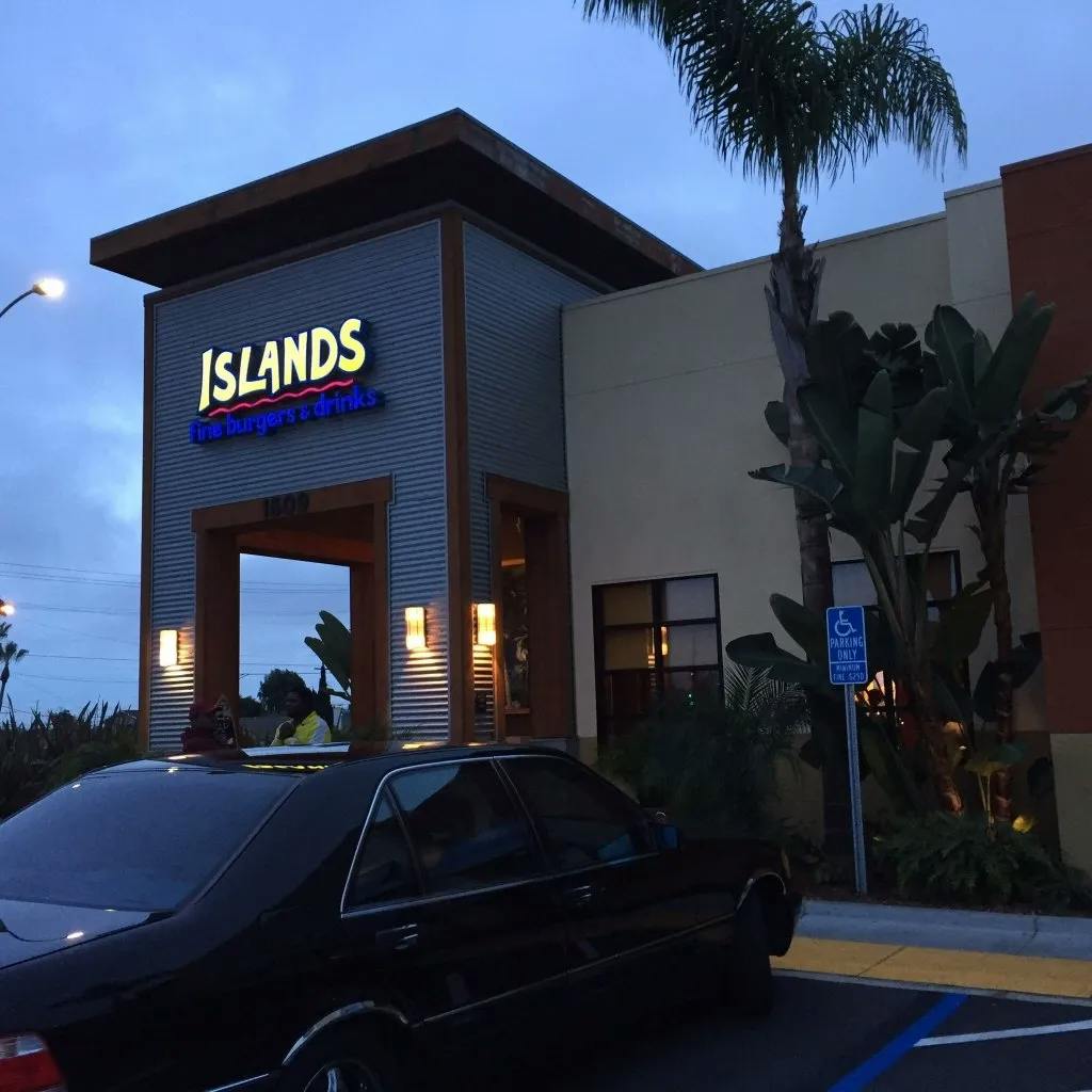Islands Restaurant | Questroom