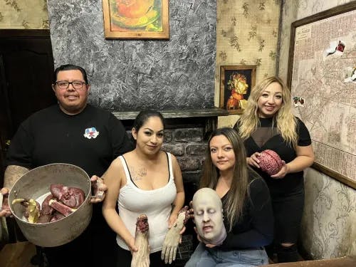 Cannibal's Den Gusests Photo | Escape Room Hollywood